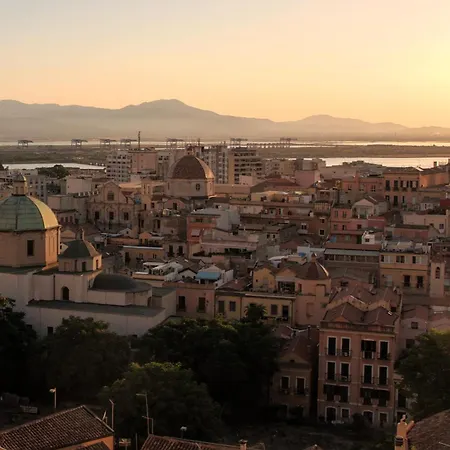 بيت للعطل Terrazza Del Sole كالياري